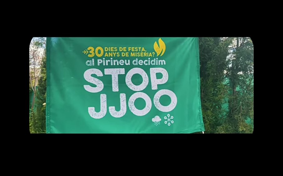 Alkhalachofa0's tweet photo. #ivancaro, @Joinacanyet, @ceskfreixas, @MabelFlores_, #titot, @PiratsSSistema, @GemmaPolo y @xavisarria. Aunque se realizó para la campaña @stopjjoo y parece que se ha vencido a la amenaza, el capitalismo🤑 siempre acecha y coincidimos con todo lo que denuncia la letra✊🏾
(2/7) https://t.co/geslNKzlk6