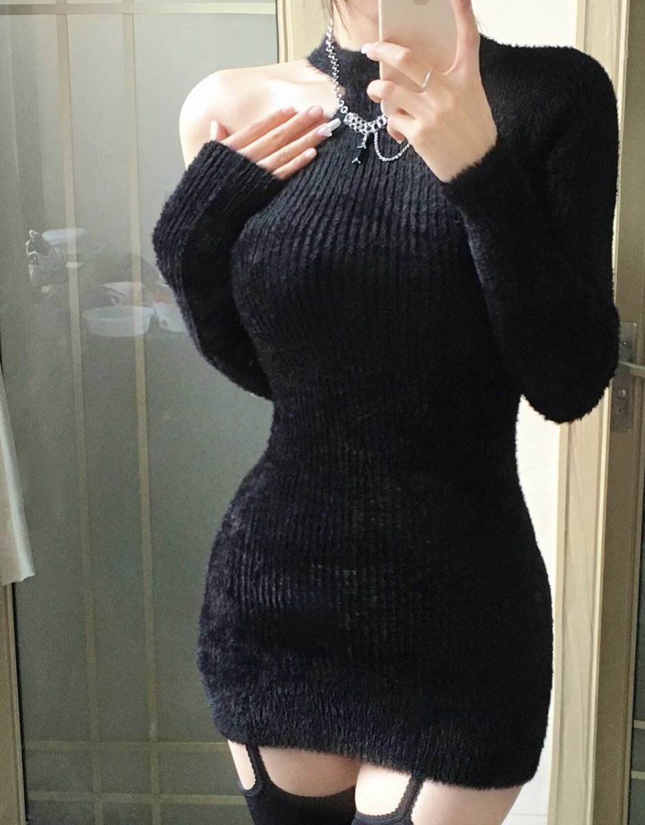 Dev_deva_'s tweet image. 再不约，妹妹都生锈了。稍微一碰就止不住的流，来个哥哥通一下😘