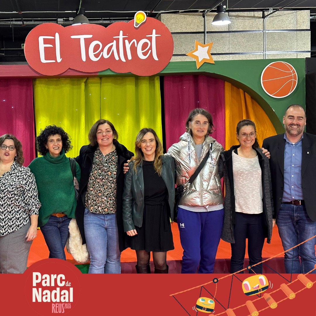 ParcNadal's tweet photo. 🔴 Aquesta nova edició compta amb activitats per tots els públics.   

➡️ El tret de sortida l'ha donat Sandra Guaita, alcaldessa de Reus, i Enrique Martín, regidor d'Esports i Salut.  

🎡🫵🏻 Gaudeix de la màgia del Parc de Nadal fins al 4 de gener de 2024 (excepte el 31/12). https://t.co/T4yhiJYhyE