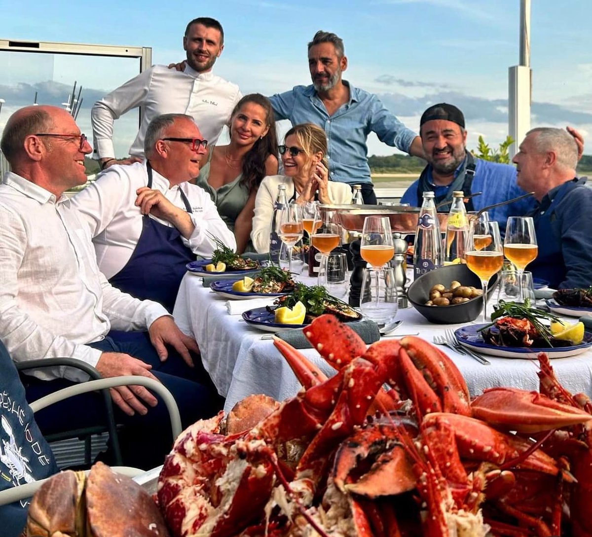 #BONAPPÉTIT La cuisine française fait l’école buissonnière !

A la table d’Emmanuelle Delteil, ni nappe blanche, ni couverts en argent. La présentatrice et productrice de Papilles, sur <a href="/TV5MONDE/">TV5MONDE</a>, nous fait vivre la gastronomie à la bonne franquette.

➡️france-amerique.com/fr/la-gastrono…