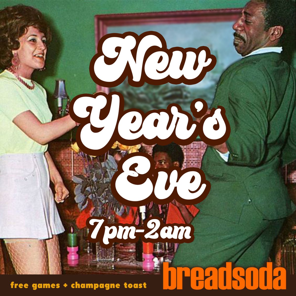 NEW YEARS EVE🎉🥳
*FREE GAMES(POOL & SHUFFLE, DARTS & BOARD GAMES)🎱
*NO COVER💰
*COMPLIMENTARY  CHAMPAGNE TOAST🥂🍾
*DOORS 7PM .