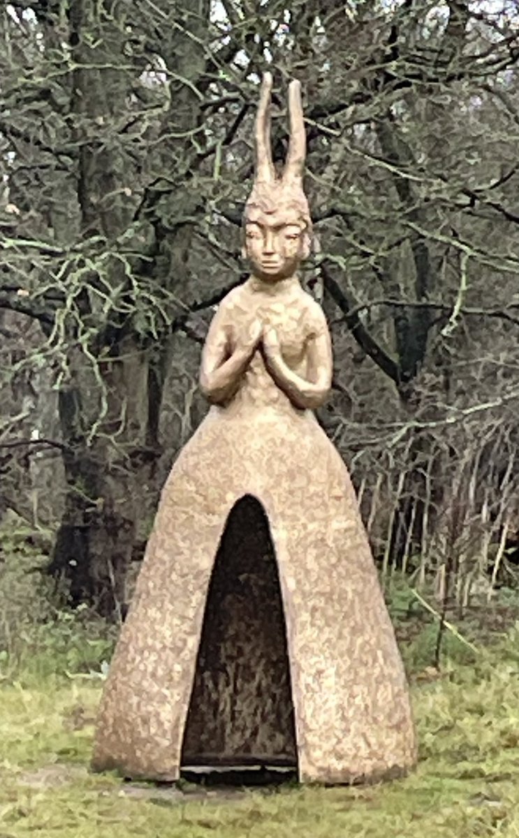 Stephenbenno's tweet photo. #norfolk UEA sculpture park and lake https://t.co/TdYUvFERNP
