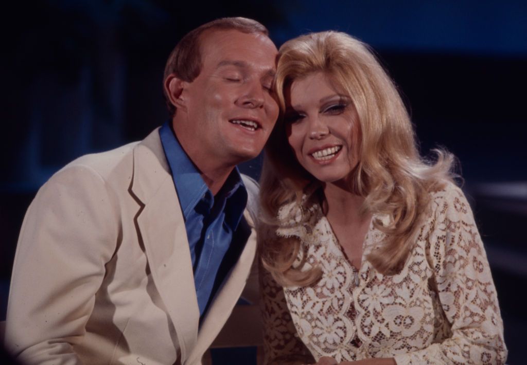 This one really hurts. I loved Tom dearly. He was not only great fun he was sensitive and so sweet. Godspeed, dear friend. 
📸: ABC/Disney