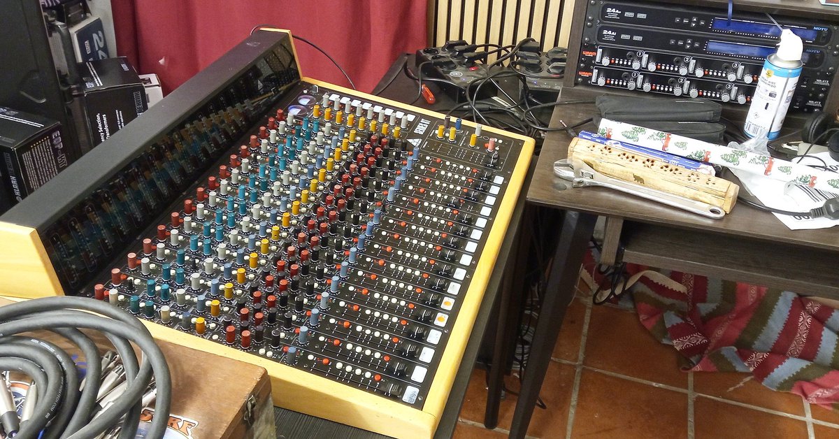 Arrived, tested, everything working and sounding killer. 🤩🎸🤙🏽