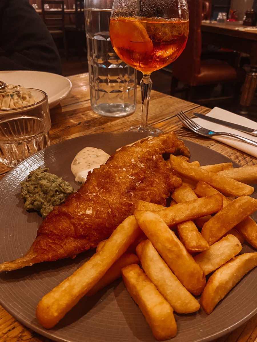 @Expedia Fish & Chips in London ! #expediachat #sweepstakes