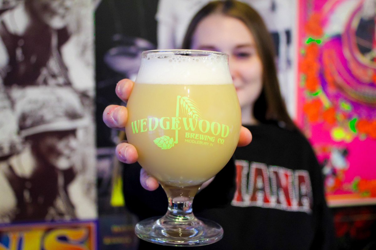 wedgewoodbrew's tweet photo. Welcome back friends!

Our brewpub is open regular hours this week with the exception of New Year’s Eve. (Closed This Year) 

We have a fun week planned ahead with a new IPA can release and Here Nor There this Saturday. 

Let’s end the year on a hoppy note. 🙌 https://t.co/mBkbEPZBwS