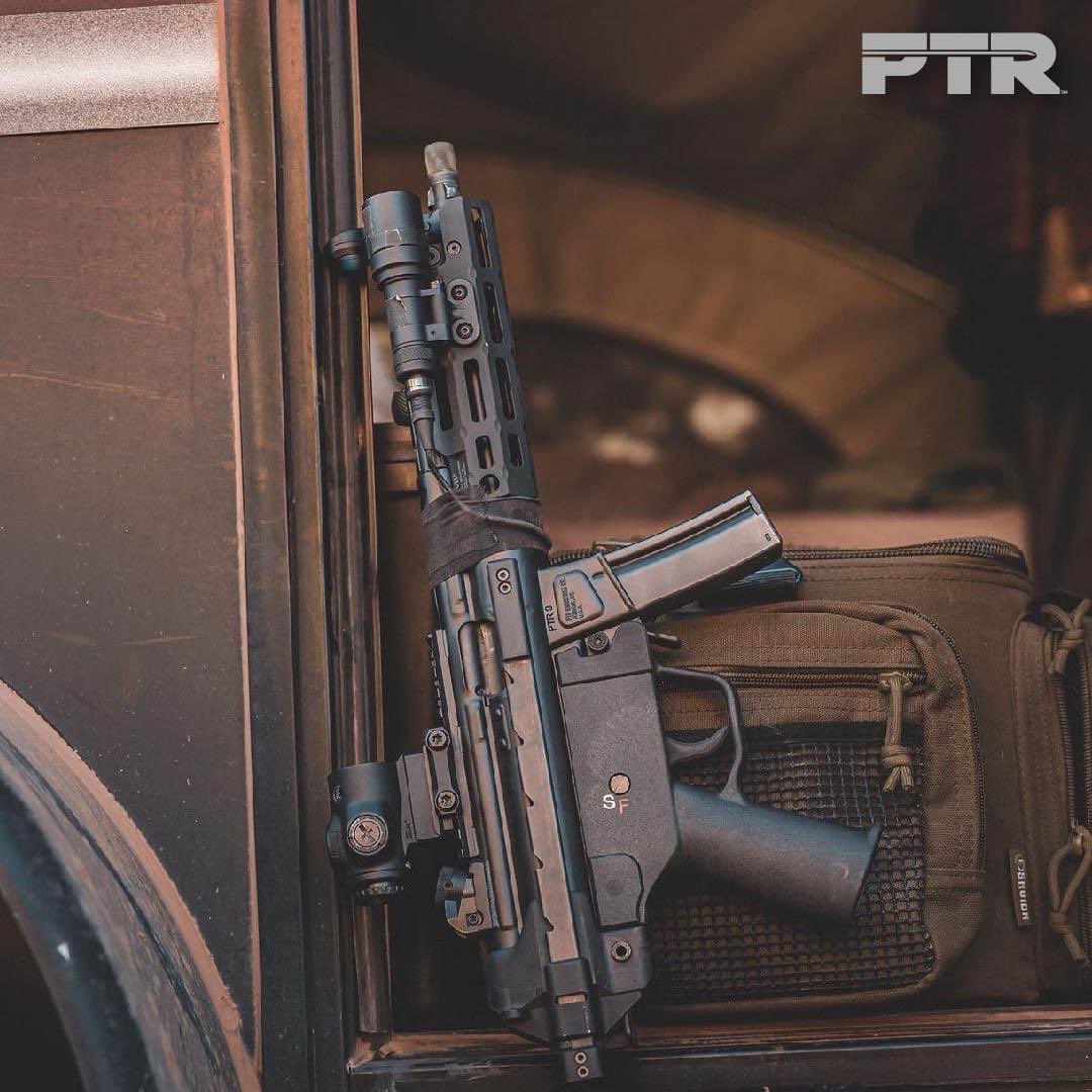 Classics never go out of style!

#PTR #PTRindustries #rollerdelayedblowback #9mm #9CT #pistol #madeintheusa #americanmade 

📸 @fixedsightmedia