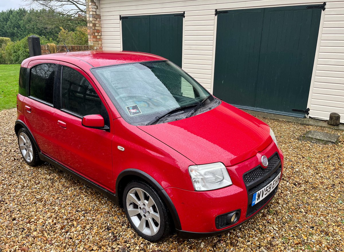 Andrew_Frankel's tweet photo. Drove this today: £2k Panda 100HP. Ridiculous fun. Ridiculous value. Brilliant little thing. Thank you @11frankel23 https://t.co/1Eyv73M0mE