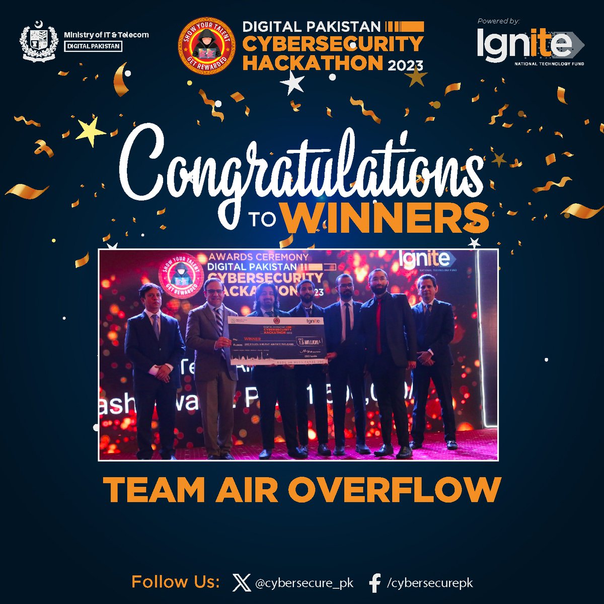 cybersecure_pk's tweet image. #AwardsCeremony! Team AIR OVERFLOW triumphs at #DigitalPakistan #CybersecurityHackathon2023, winning Rs. 1.5 million, intl. training coupons and sponsorships. Special thanks to Chief Guest Dr. Umar Saif, Federal Minister IT &amp;amp; Telecom and all participants! 🏆💻 #Hackathon2023