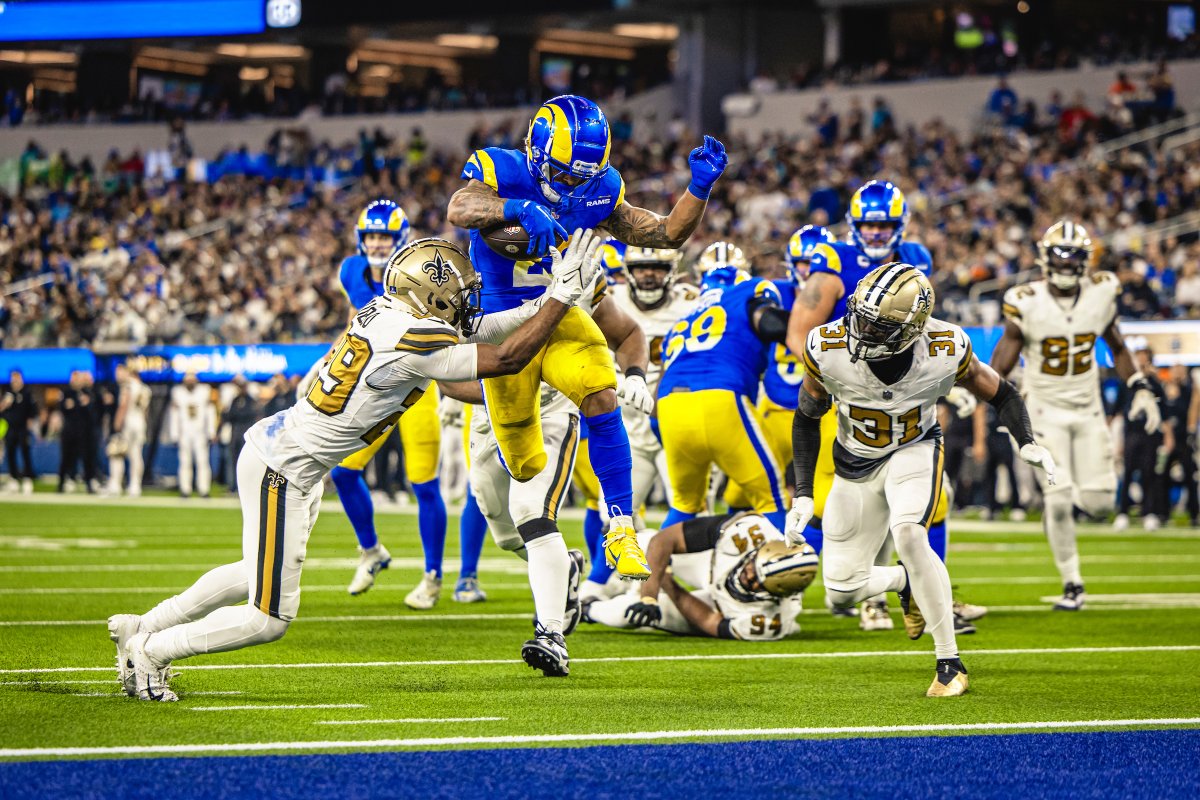 NFL Offensive EPA, per TruMedia
Last 5 Weeks*

1. @RamsNFL (56.94)
2. SF (49.55)
3. DAL (45.66)
4. GB (39.41)
5. BUF (25.49)

*Corresponding with return of RB Kyren Williams