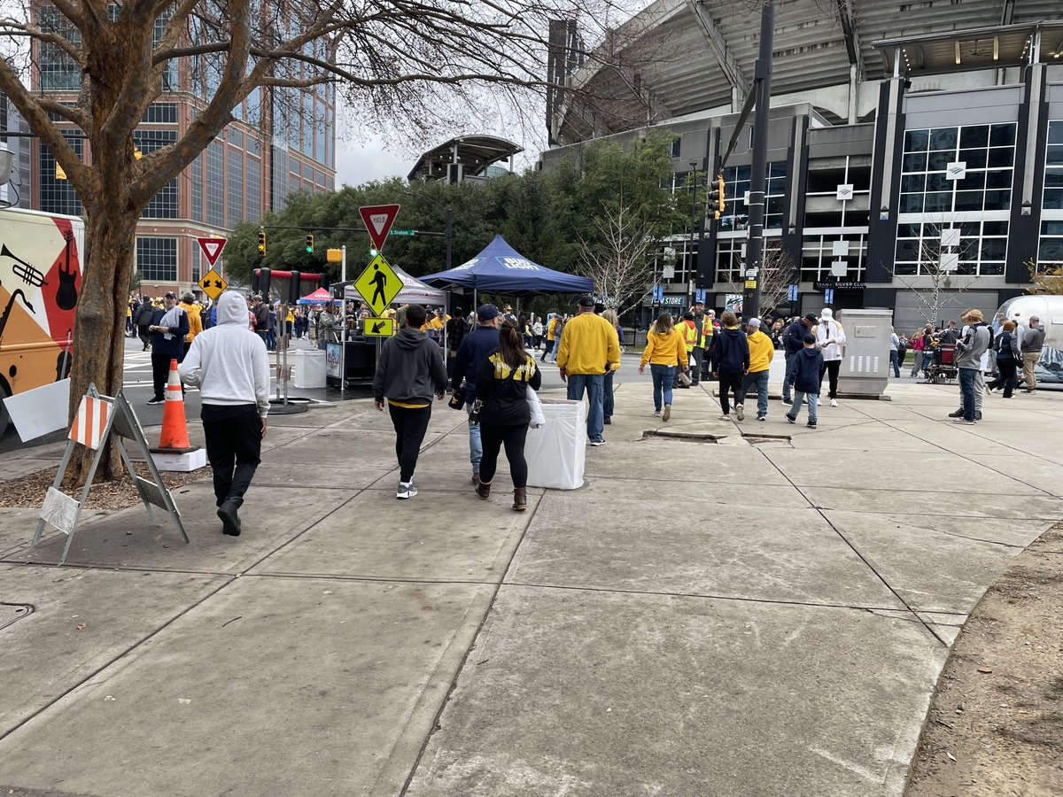 Beautiful sea of blue and gold outside the stadium 3 hours before the Mayo Bowl.