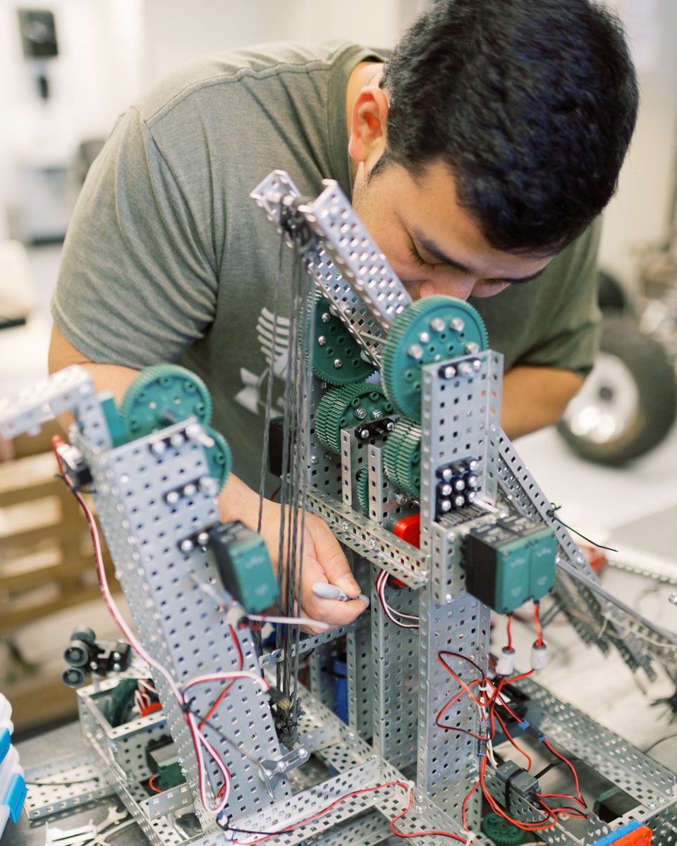 okchristian's tweet photo. Ready to engineer your future at OC? At OC's School of Engineering, our small class sizes and hands-on learning prepare you for an impactful career. Learn more ➡️ https://t.co/CebNEBPnwR
Your Story. God's Purpose.
#OKC #Oklahoma #Christian #University #Engineering #OCEngineering https://t.co/t1immDYYmx