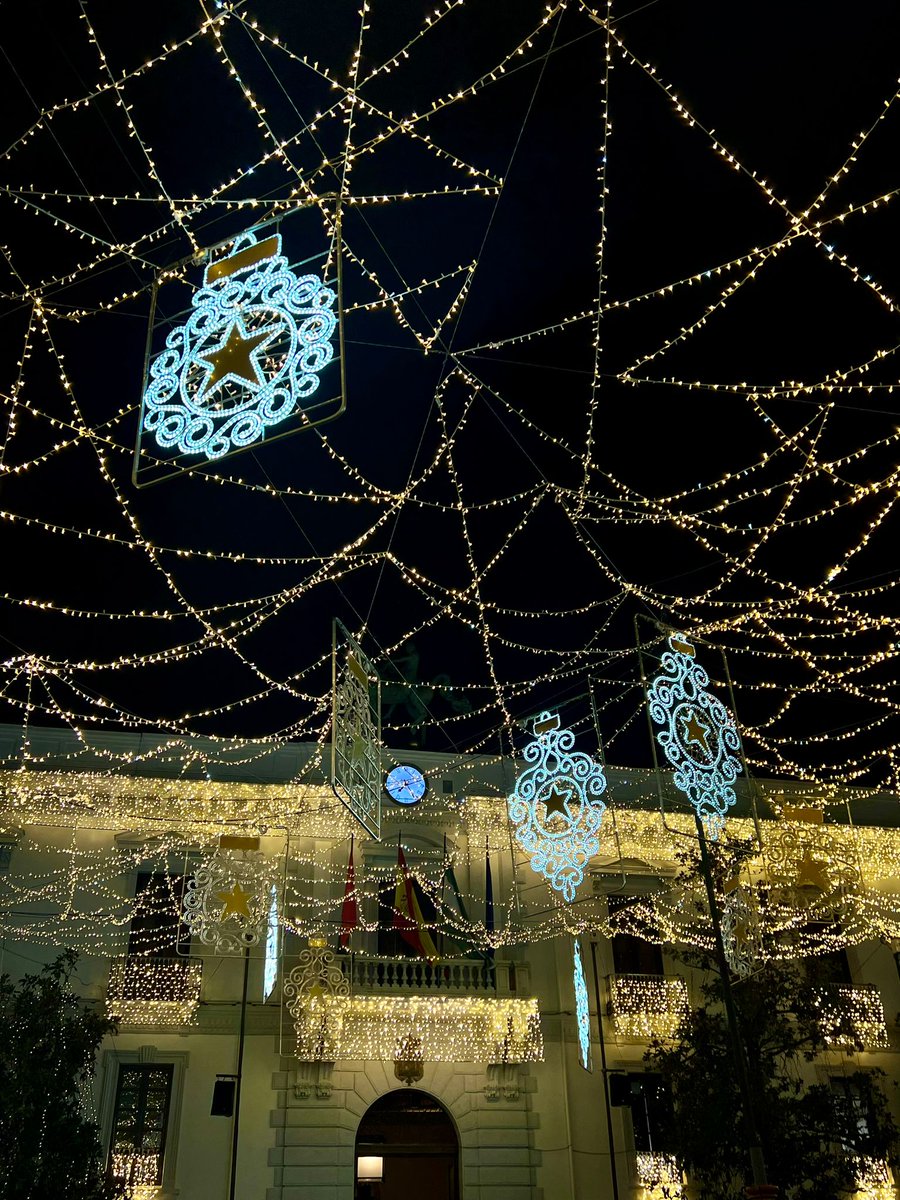 JC6517's tweet photo. Granada está espectacular https://t.co/egkaRv9Thp