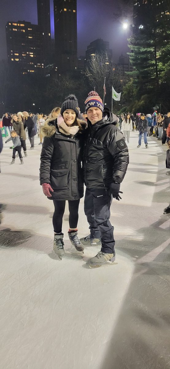 Work hard, play hard. Christmas in #NewYork what an absolute experience 🇺🇸💯✔️. Ice skating ⛸️ Central Park on Xmas day like the sticky bandits 💯😆. Work is Work family is everything 💯 #Christmas2023 #family #wellbeing #mentalhealth #workhard #GoalSetting
