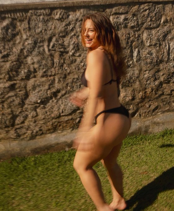 Simplesmente Paolla Oliveira.