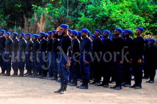 VOLTOXf's tweet photo. God bless and protect the defenders of Biafra #ESNFOREVER https://t.co/AD3T1JLMmo