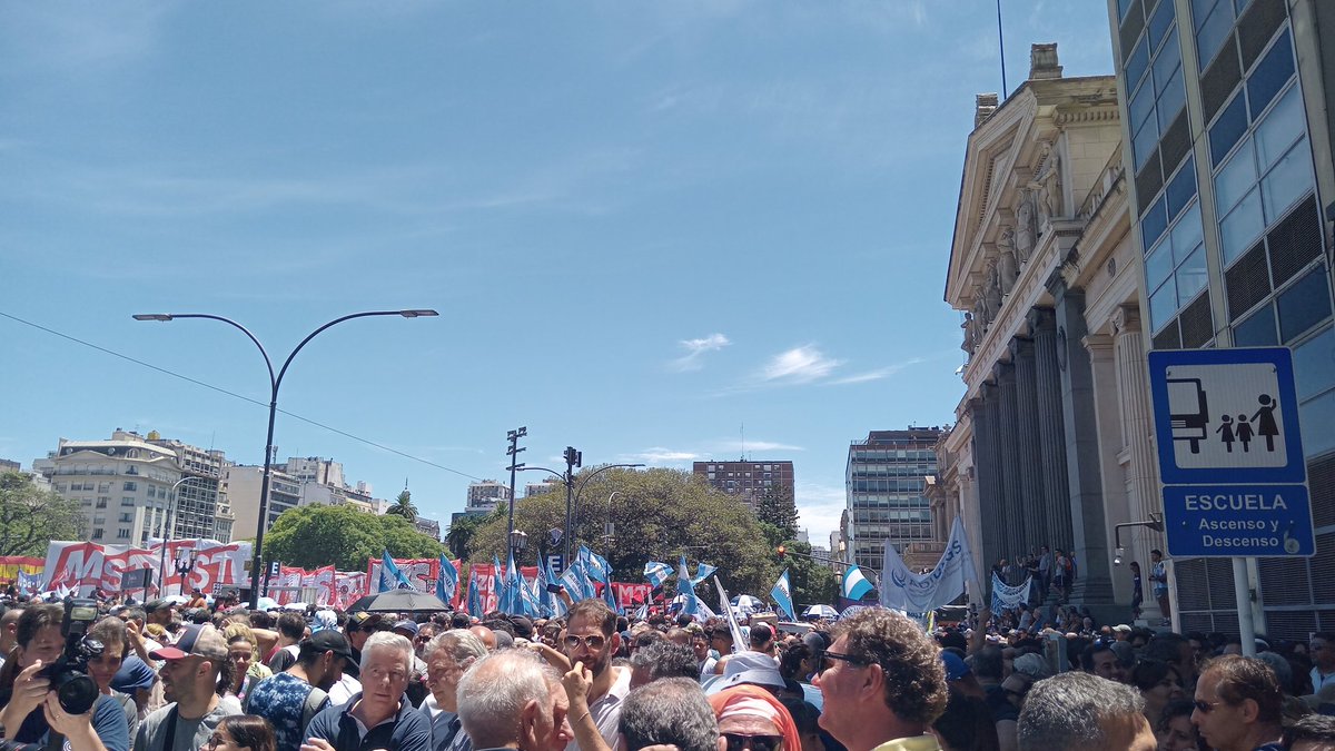 TejeraLeandro's tweet photo. Por nuestras Convicciones Politicas, por nuestras Convicciones Laborales, por la defensa de nuestros Compañeros trabajadores que representamos , por nuestra Patria ✌🏽
Nosotros somos trabajadores , NO LA CASTA.

@OscarTedescoSEC @m_migliore @CarlosPerezSEC @ADFolgar https://t.co/HcsbVfCObW