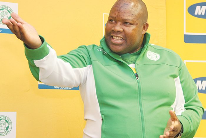 Rushsportson2's tweet photo. Swallows chairman David Mogashoa becomes the 3rd person to defy his boss Panyaza Lesufi after being used as the face or front

Mike Nkuna used Pat Malabela as the chairman of Dynamos

Ace Magashule used Max Tshabalala as the chairman of Bloemfontein Celtic &amp; sold it to Royal AM https://t.co/pbmrlura7D