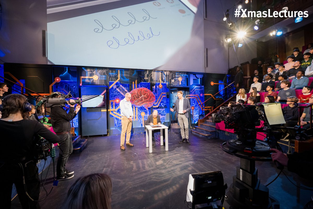 Royal Institution (now on Bluesky) tweet media