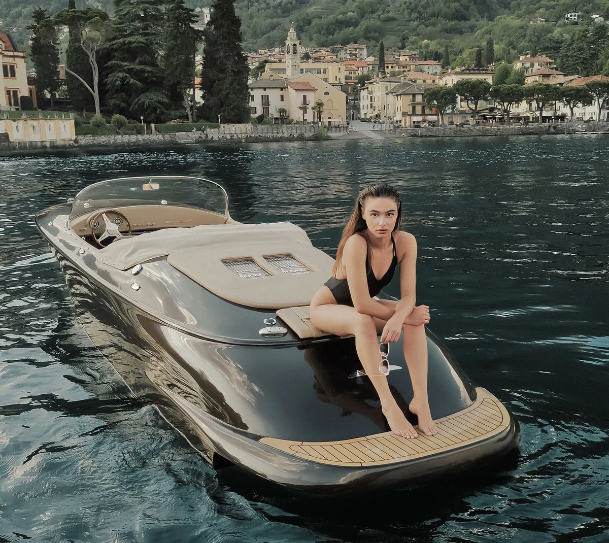 Art Beauty Code tweet media