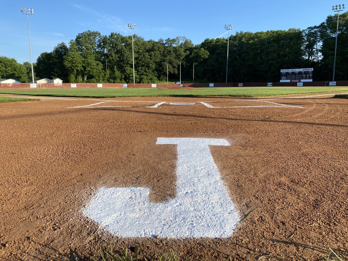 HSBaseballField's tweet photo. Jimtown High School (Elkhart, Indiana) #GoJimmies @JimmieBaseball @Baugosuper @IHSBCA @PBRIndiana @JimtownHigh @SteveKrah @JHS_Jimmies #HsBaseballFields https://t.co/bDSdqdJuIc