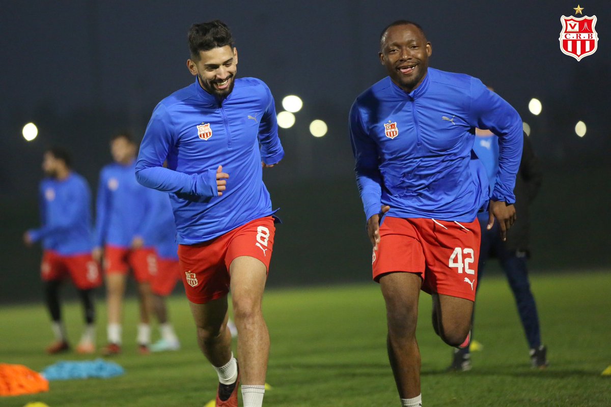Crbelouizdadoff's tweet photo. The last training
📌التدريب الأخير 🔴⚪📸
#CRBCSC https://t.co/Ns7vEinQu4