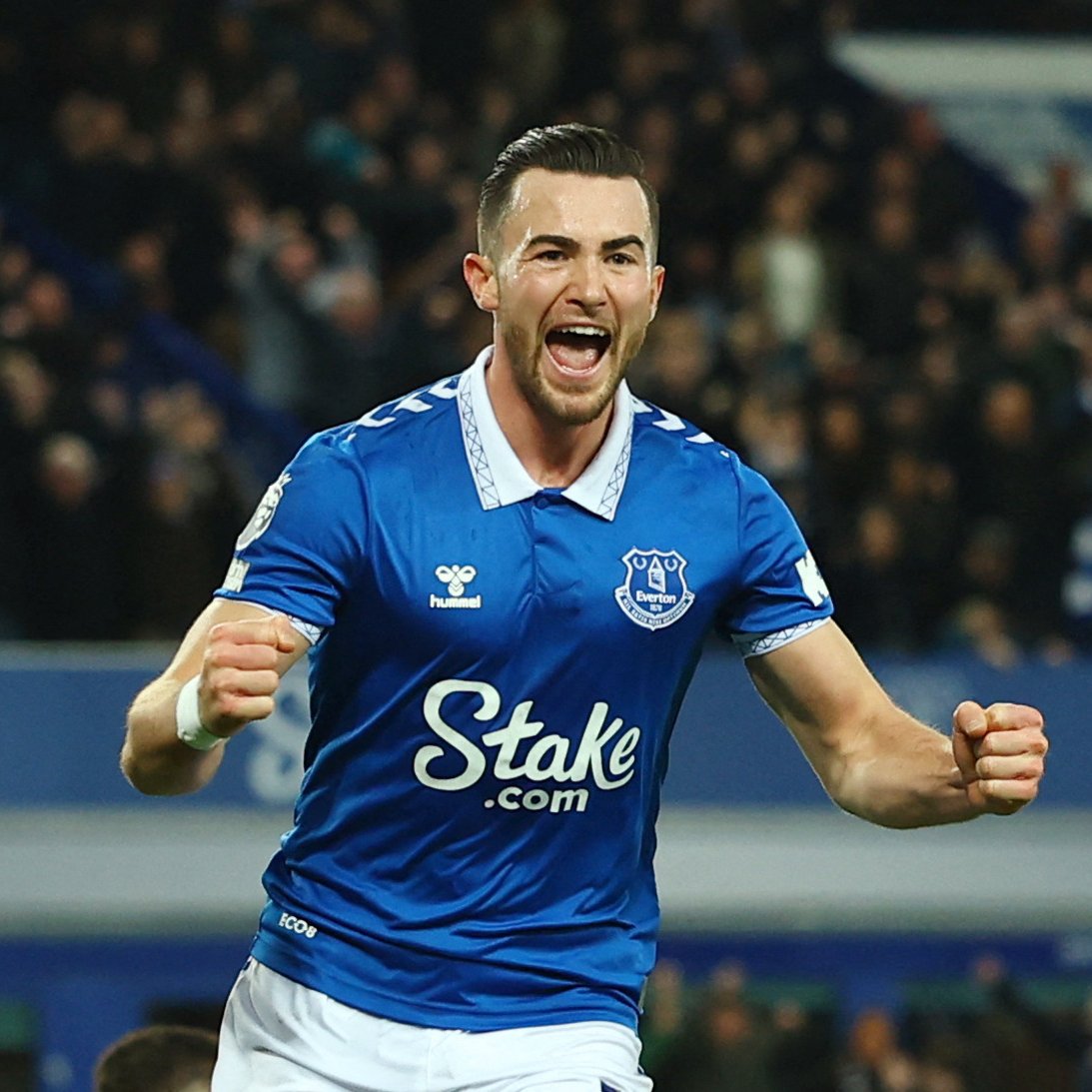 PLinArabic's tweet photo. هاريسون يضعها في شباك السيتي 1/0!

#EVEMCI https://t.co/ZyfdzuKOrJ
