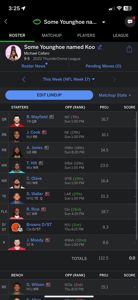 Cafaro87's tweet photo. #FantasyFootballChampionship #FantasyFootballAdvice #PPR Fantasy Football Community, please offer any opinions or advice on my Roster. This is for all the Marbles! #FantasyFootball https://t.co/EAdkCfejGR