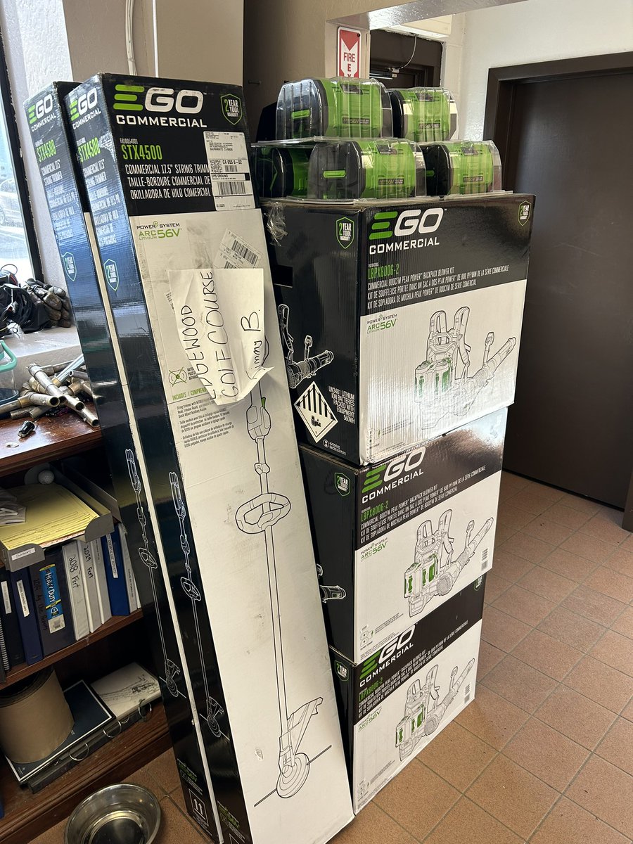 Merry Christmas to the guests of the resort. It will be a little  quieter in 2024. 
<a href="/EwingOutdoor/">Ewing Outdoor Supply</a> 
<a href="/ewingsportsturf/">Ewing Sports Fields</a> 
<a href="/ewinggolfguy/">EwingGolfGuy</a> 
<a href="/EGOPowerPlus/">EGO</a>