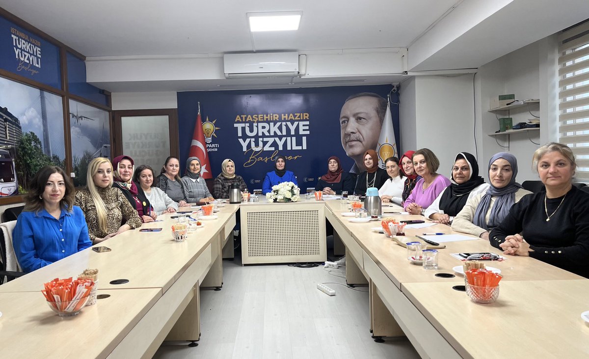 Başkanımız <a href="/GulayseDurak/">Gülayşe Durak</a> başkanlığında, İl Koordinatörümüz <a href="/PerihanAv/">Av. Perihan ÖZDEMİR</a> katılımıyla Yönetim Kurulu Toplantımız gerçekleştirildi.

#Yenidenİstanbul