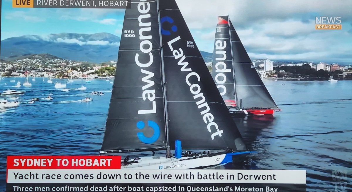 Turn on #NewsBreakfast now this is ridiculously close #SydneyToHobart