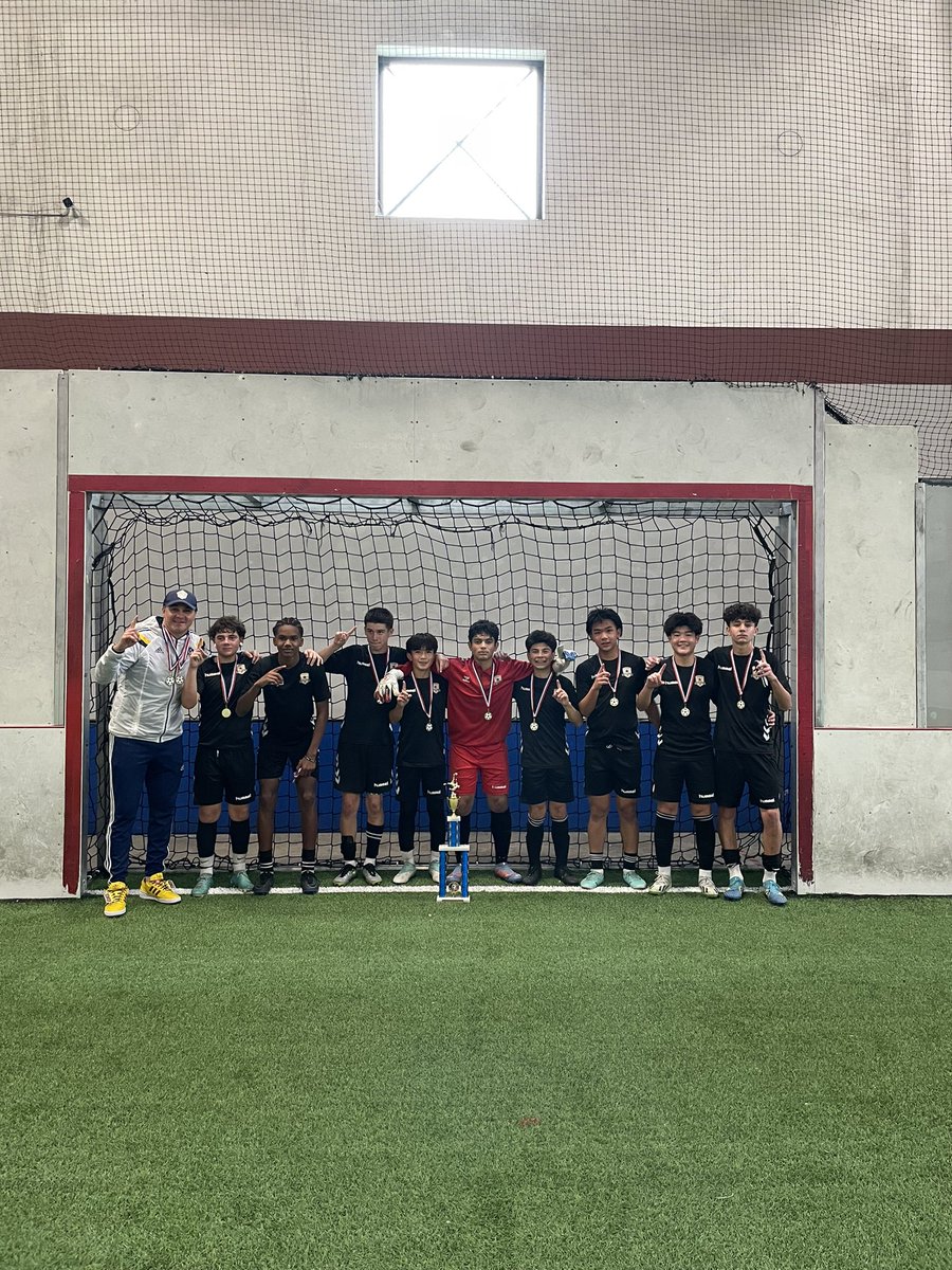 TTChristmasCup's tweet photo. 2009B Champs are Sac Republic, beating Cal North ODP in a competitive final #christmascup #2009B https://t.co/ZgpMcJYgy5