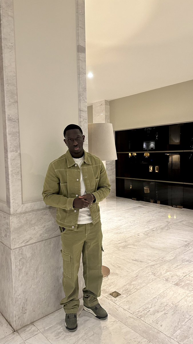 Back like I never left 🤪 but my premium version this time