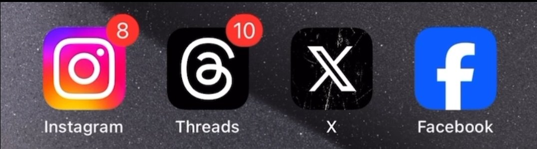 SeleQueens's tweet photo. If you had to delete one app which will be it ? https://t.co/QEqSXTziHt