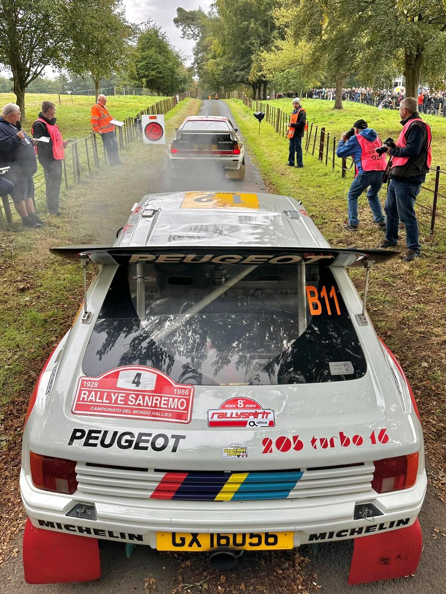 Paul Woodford tweet media