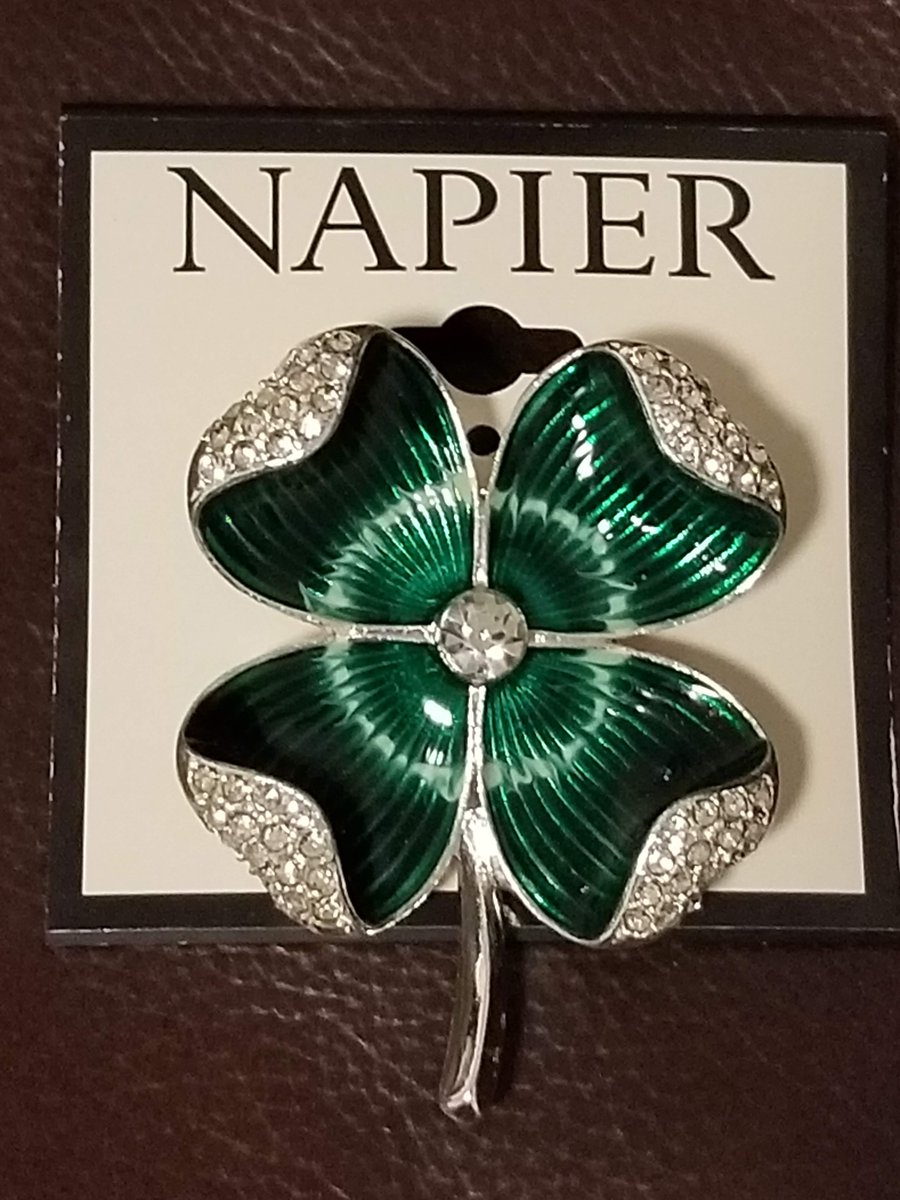 FUN! NAPIER #LuckyIRISH Brooch 4 Leaf Clover #Shamrock Rhinestone Enamel #LapelPin NEW

#IrishPin #Irishshamrock #goodluck #goodluckclover #4leafclover #enamelpin #brooch #rhinestonebrooch #giftideas #stpatricksday #springfashion #accessories #gifts 

 ebay.com/itm/2665179103…