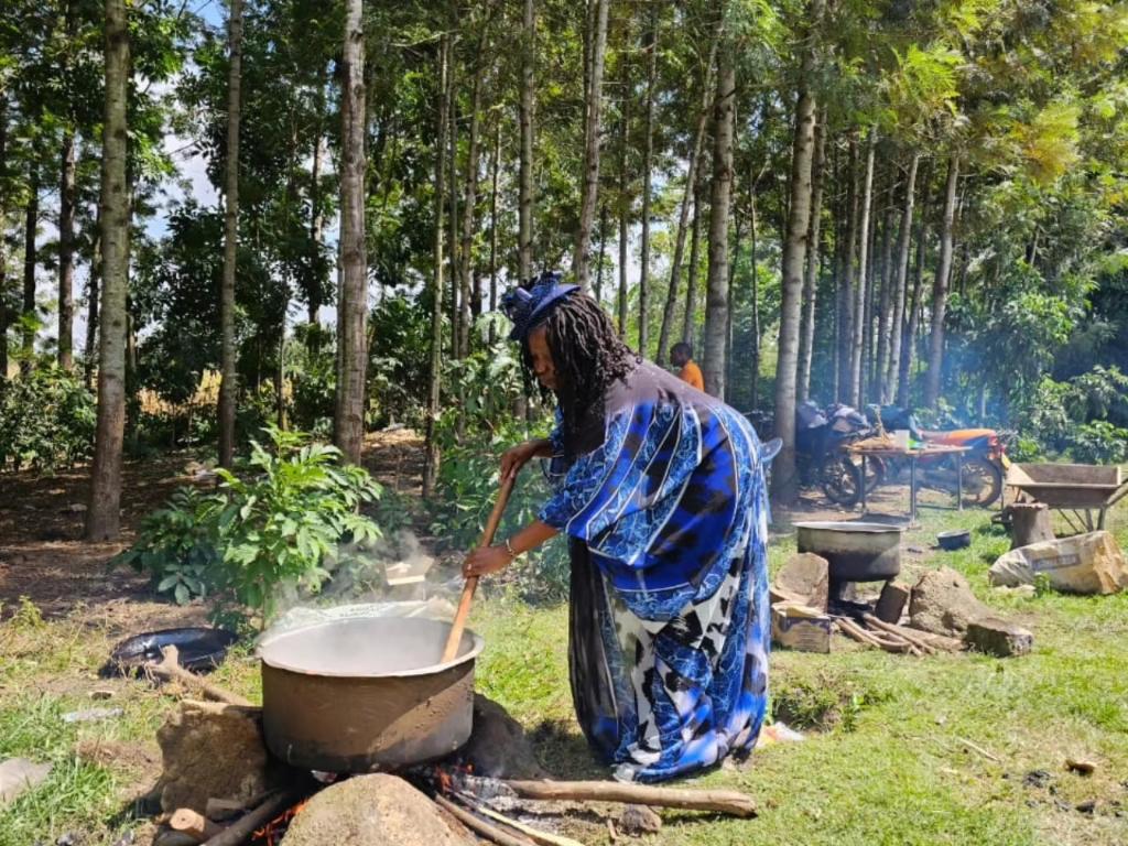 A village girl through and through😅