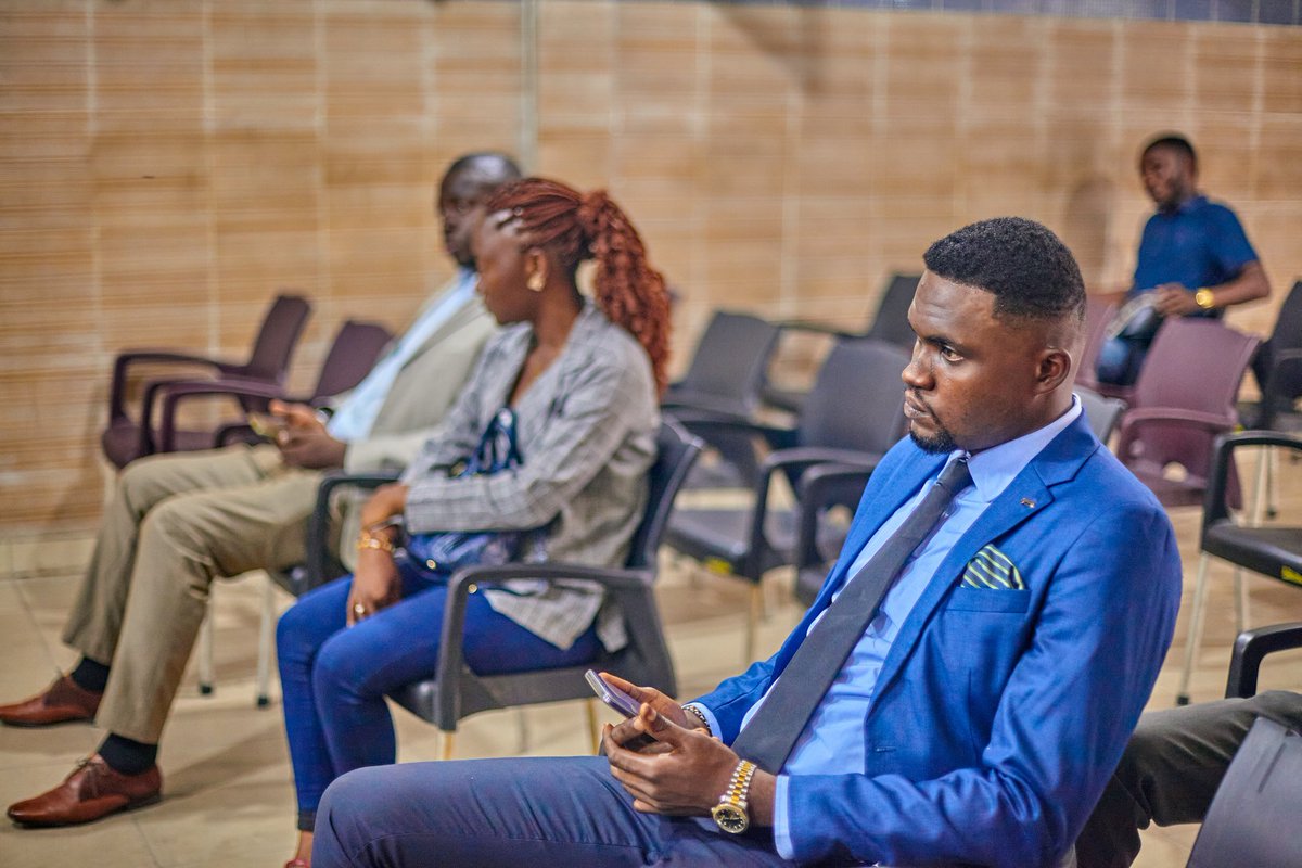 JCI_RDCongo's tweet photo. La convention nationale de la JCI RD Congo a vécu. Le nouveau leadership a été désigné via l'élection de @tresorkalonji comme Président national et Mr Jérémie Tshioto à la Vice-présidence.  Mme @belindaluminguD a été désignée Directrice de l'Académie nationale de formation JCI. https://t.co/edBljBSsWR