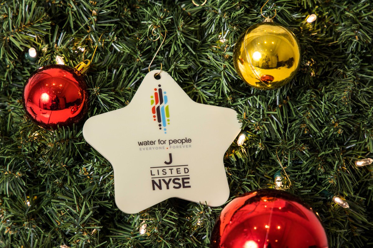 JacobsConnects's tweet photo. Tree-mendously proud to support @waterforpeople this holiday season as part of @NYSE’s Global Giving Campaign.

Read about giving &amp; volunteering at #OurJacobs: https://t.co/T5L0fGCtXN

#PlanBeyond #NYSEGlobalGiving #NYSECommunity (NYSE: $J) https://t.co/2HmfkjNSRT