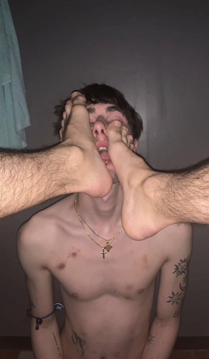 HommeBroMo's tweet photo. 🦶🏻My Mood Last Night… https://t.co/SLZ4fQ64GC