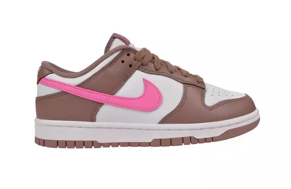 SneakerVisionz's tweet image. Women's Nike Dunk Low 'Smokey Mauve' 

hibbett.com/nike-dunk-low-…