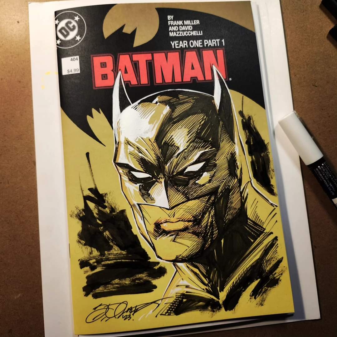 #BATMAN #sketchcover stream earlier today. I Drew a head. This is the gold/sepia sketch cover #variant for the BM #yearone facsimile edition comic #idrawstuff #artman