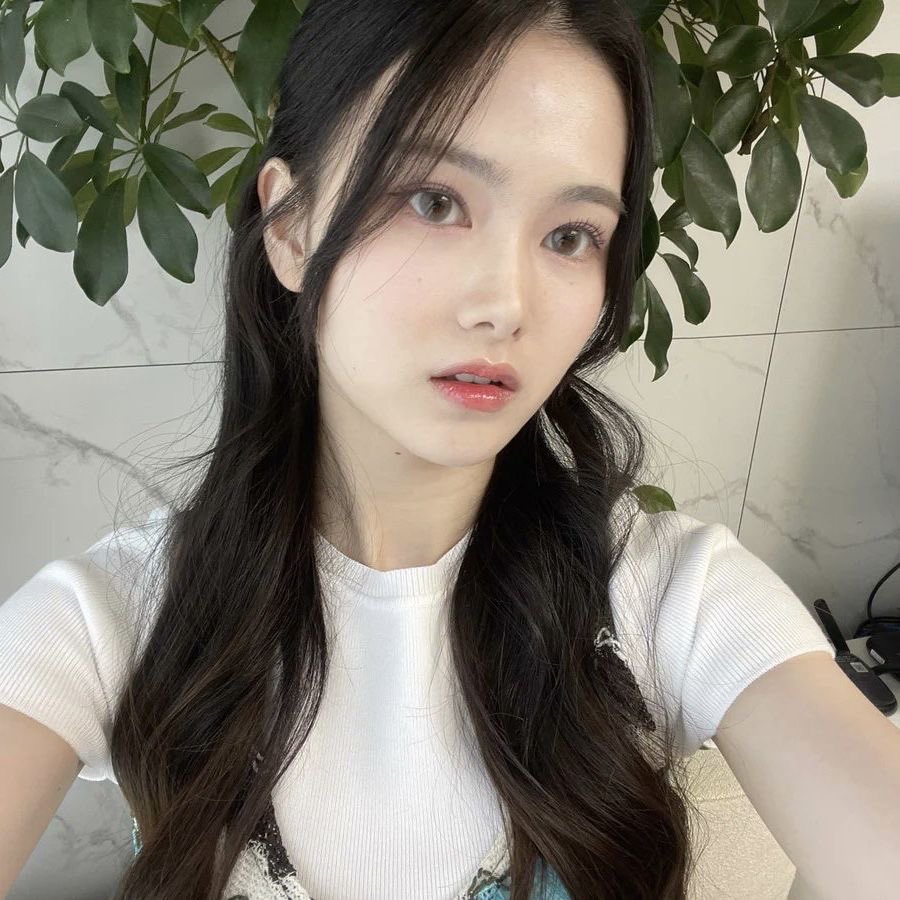 triplecupakeS's tweet photo. mayu s16 🧁

#mayu #마유 #tripleS #트리플에스 #wav #웨이브 https://t.co/oVSgWEefyl