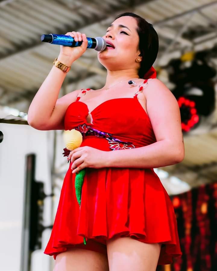 FansCorazonS's tweet photo. #leslyaguila 👩‍🎤 https://t.co/11yaC7ssvu