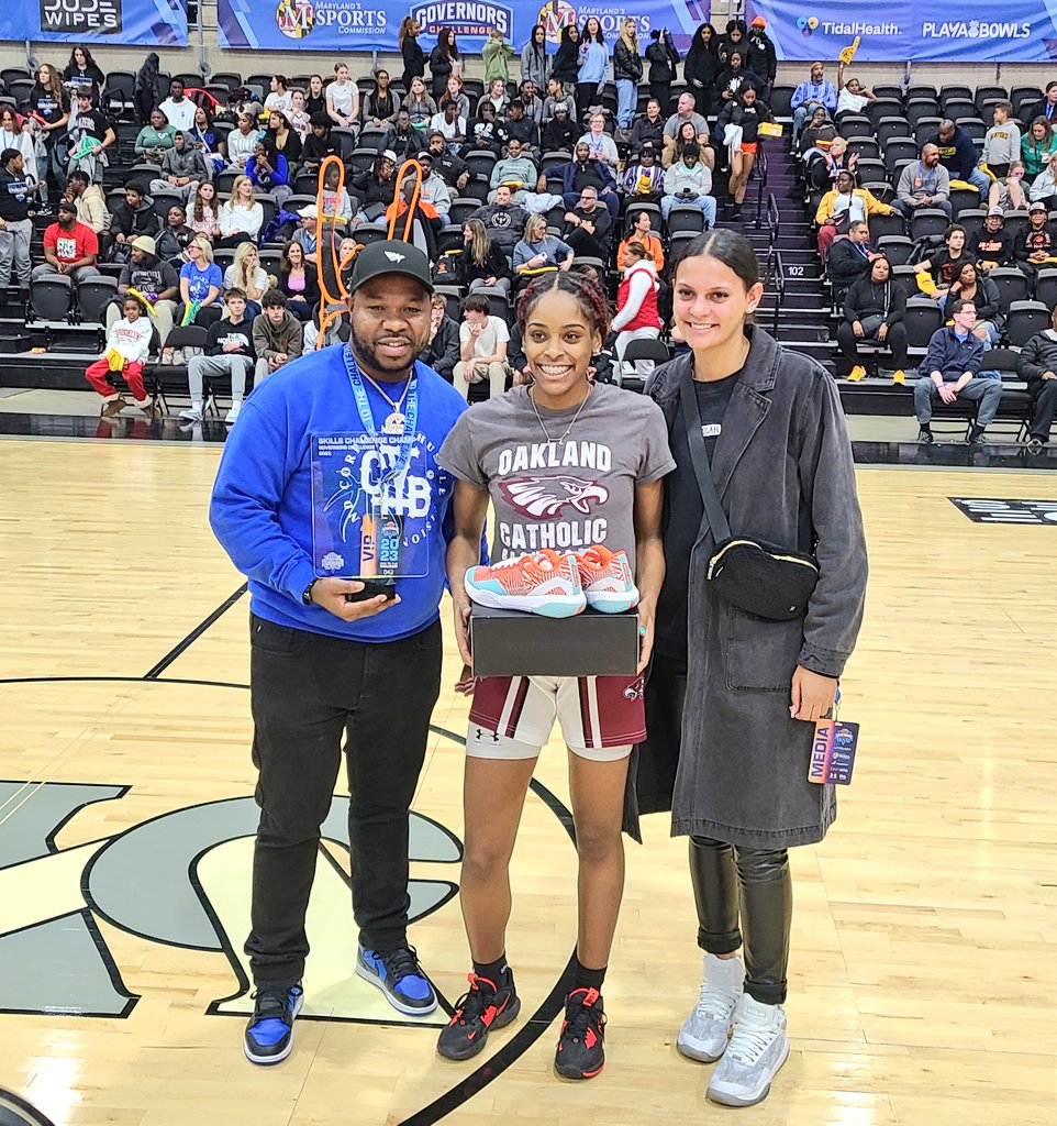 Marcus Helton tweet media