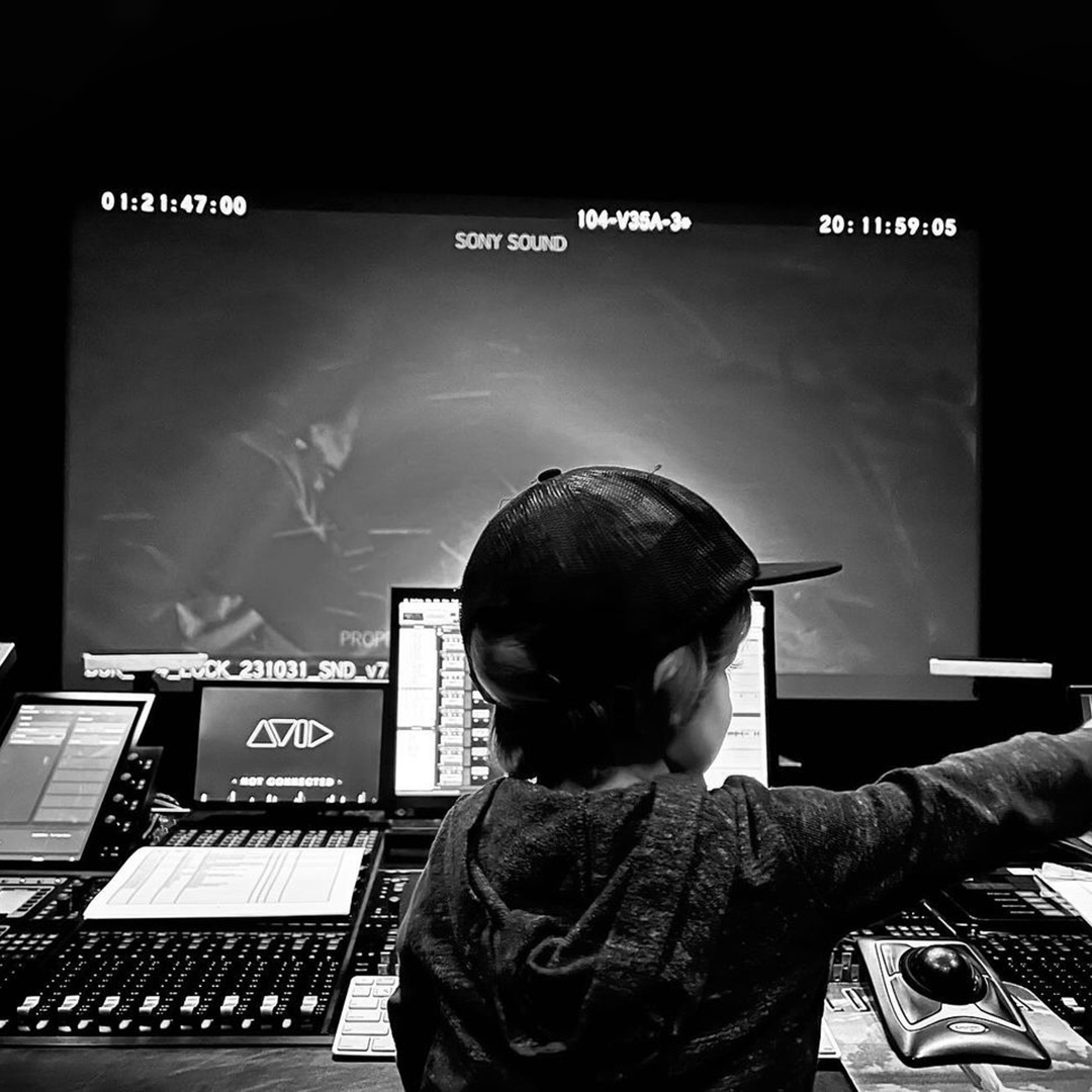 Avid's tweet photo. ๐๏ธ Visiting Sony Pictures Studios
๐ท https://t.co/fE4RGMegvp
#avids6 #mixing #postproduction #postsound #dolbyatmos #dolby #studio #studiolife #protools #avid https://t.co/Zcp1A6YAXv
