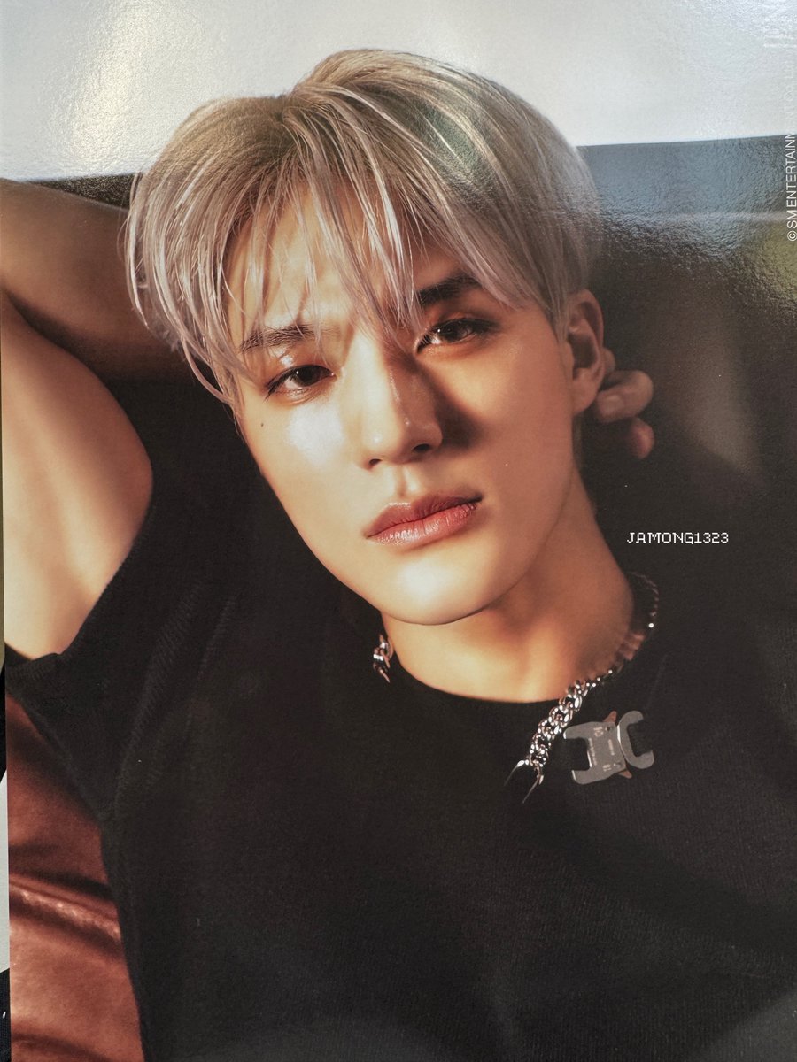 jamong1323's tweet image. 어깨랑 팔이,,,