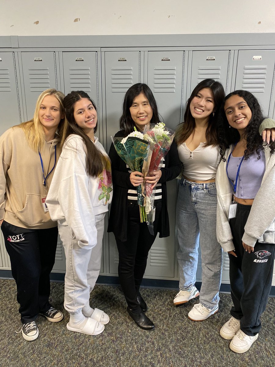 RHSSpanishSquad's tweet photo. This year, our very own Chinese teacher, Mrs. Kanagawa, has won Educator of the Year! She is incredibly deserving and we are so proud! We love you! ❤️ https://t.co/mBHPHstPXc