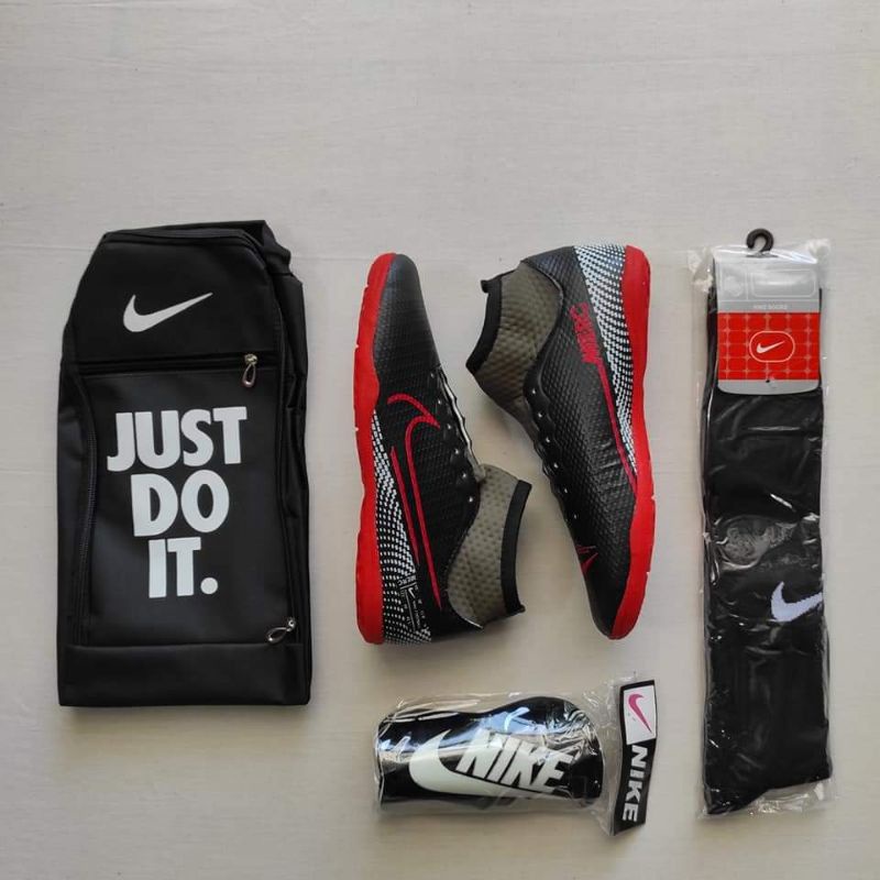 SenjaHideung's tweet photo. PAKET OLAHRAGA FUTSAL Dan SEPAKBOLA WAJIB KAMU PUNYA !!!!

#ShopeeID #racunshopee 

Cek Disini Aja > https://t.co/TxS0zF7K2W

A Thread https://t.co/ssrbZ75Rwc