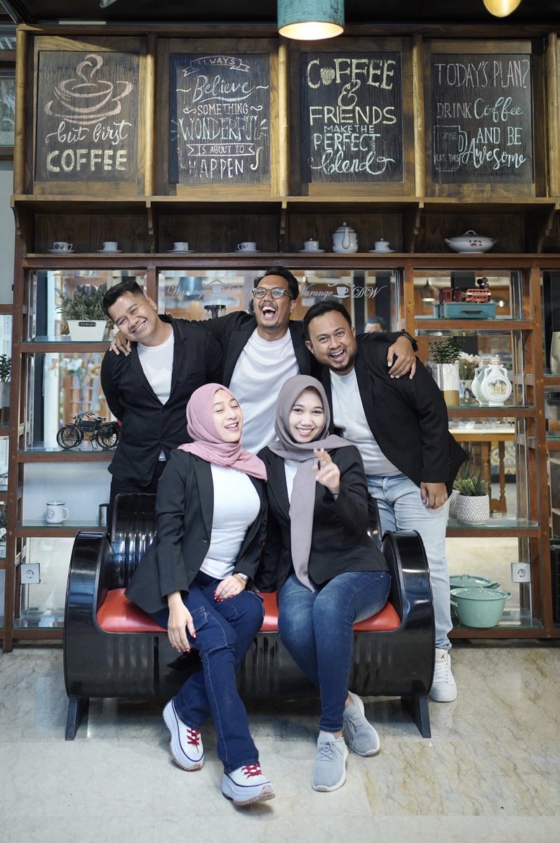 cupencup's tweet photo. 2024, kami siap sugeh!! 🙏🏻 https://t.co/vVmzWjK2uC
